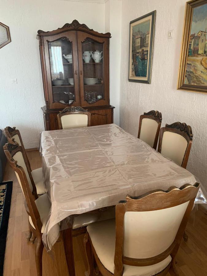 Apartma Diana *