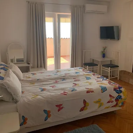 Apartments Diana Opatija Exterior photo